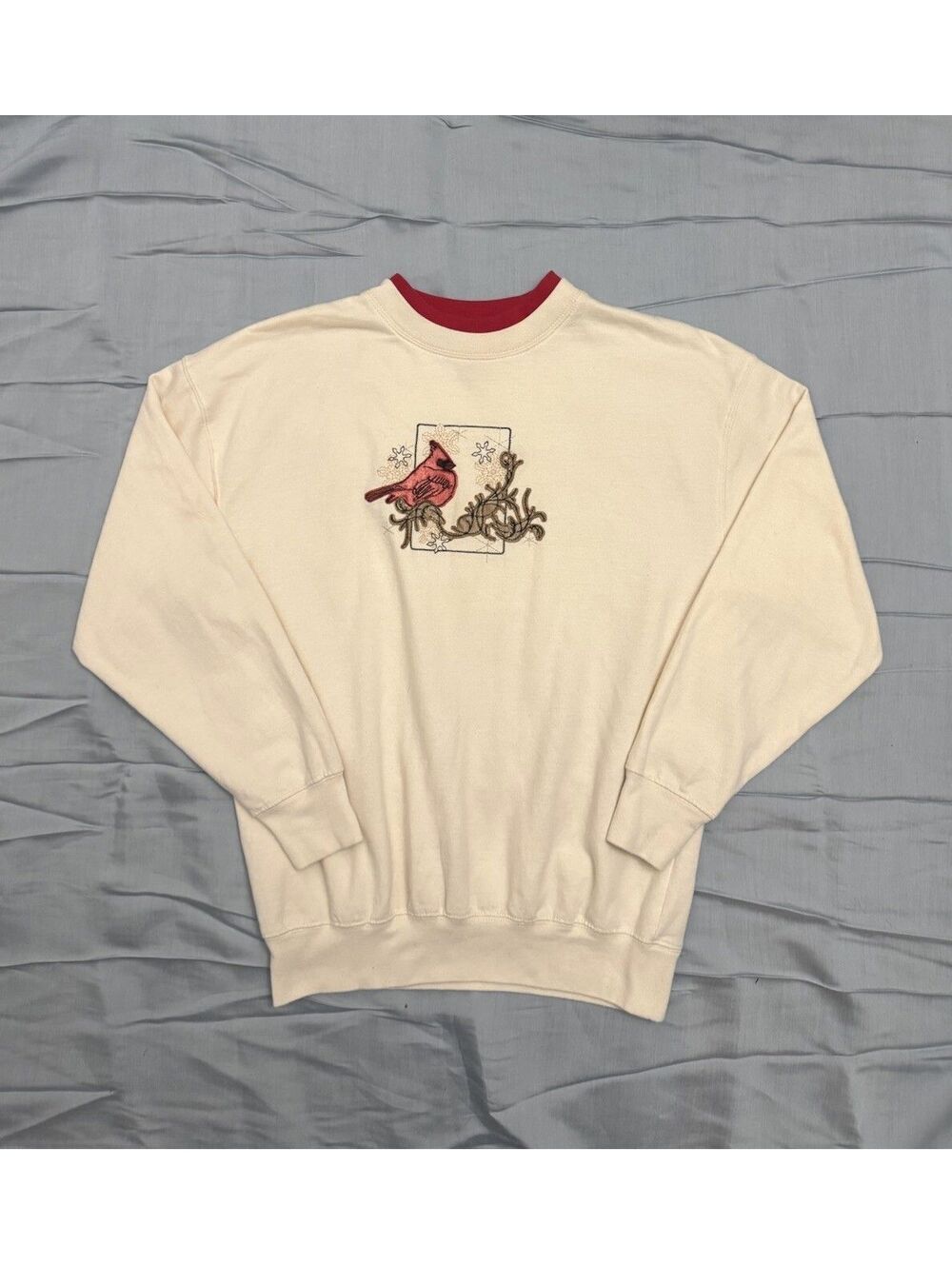 Vintage Adult M Cardinal Embroidered Sweatshirt Grannycore White Christmas USA